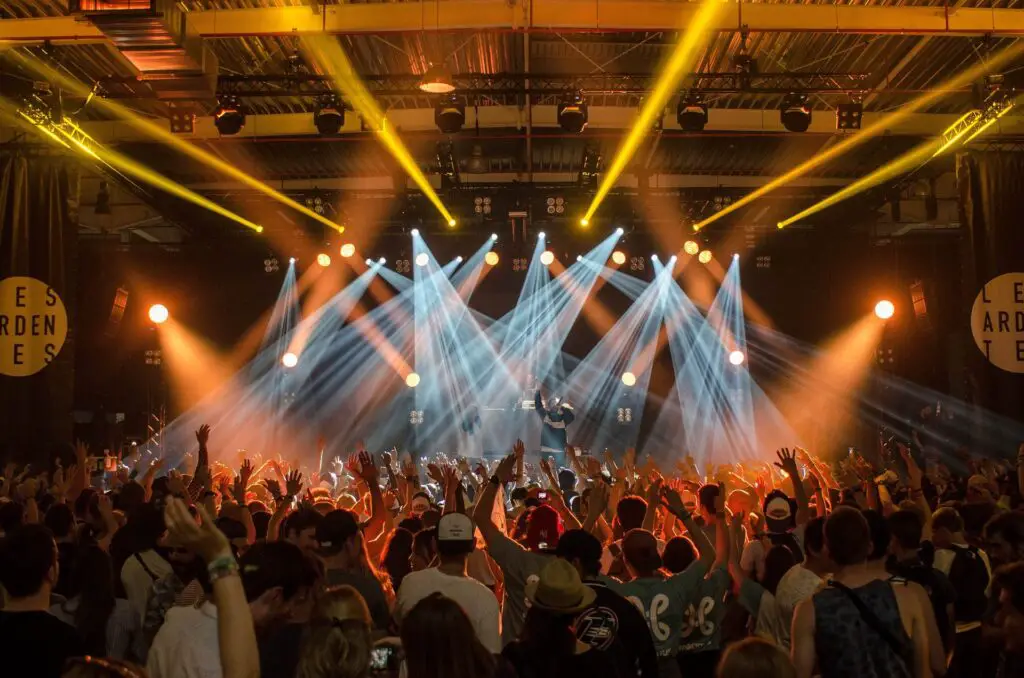 7 Best Shoes For Concerts 2022 SneakerWagon