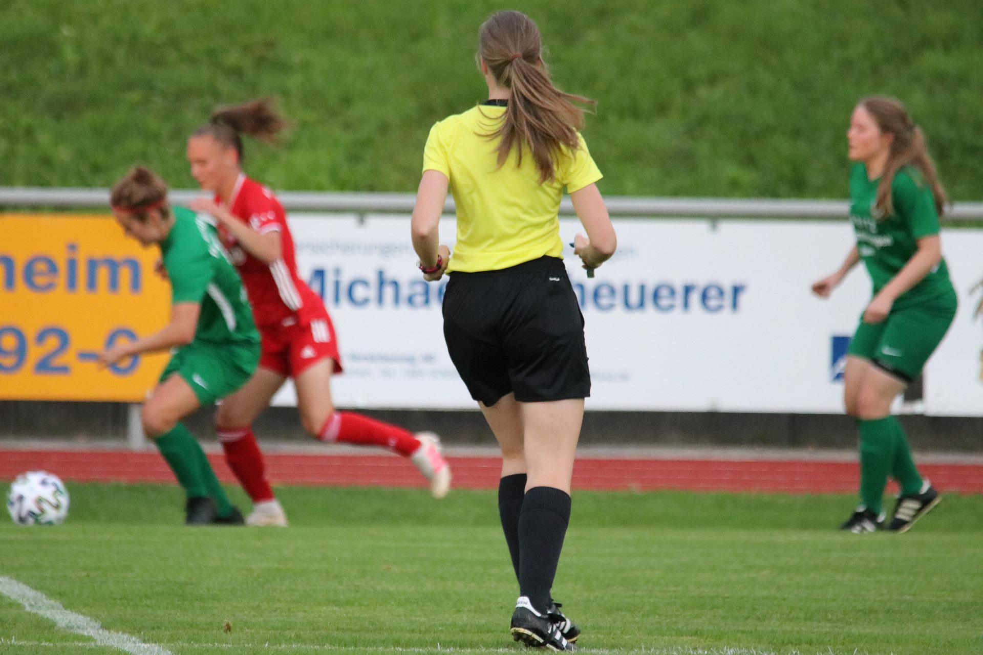 best shoes for soccer referee